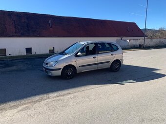 Renault scenic - 2