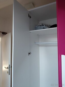 dívčí skříň - 2