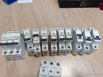 Jistič Schneider Electricity - 2