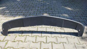 Difuzor (Lipo) předního nárazníku Dodge Challenger - 2