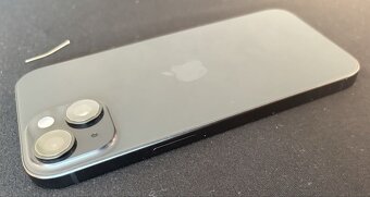 iPhone 15 Plus, černý, 128 GB, jako nový - 2