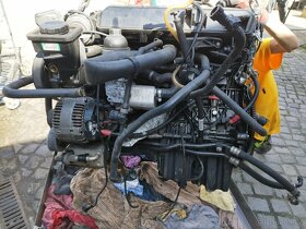 motor E65 730d 170kW 3.0D M57N2 - 2