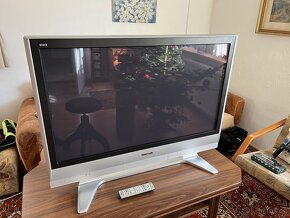 TV Panasonic Viera TH-42PV60EH na ND - 2