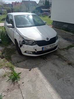 Prodám Škoda fabia 1.0 TSi 70 kw Ambition - 2