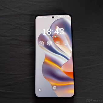 Motorola Edge 50 neo - jako NOVÝ plus bonus - 2