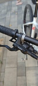 Ghost Kato 7.9 - 2