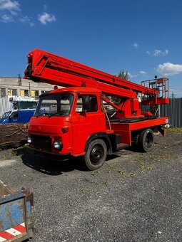 Avia hydraulická plošina A31K MP 13 - 2