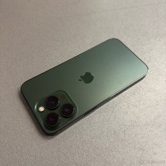 iPhone 13 Pro 256GB zelený, pěkný stav, 12 měsíců záruka - 2