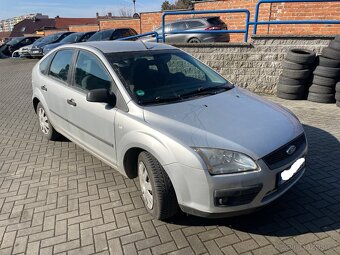 Prodám Ford Focus r.v. 2005, 1.6i 74kw - 2