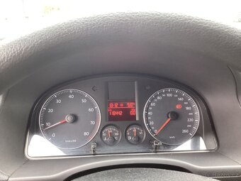 Volkswagen Caddy Maxi 1.6 Mpi 75 KW JEN 118 tkm 100%doložené - 2