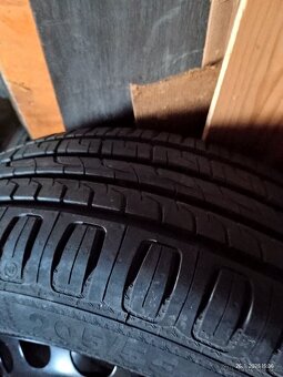 Nová rezerva letní kolo 205/55 R16 Barum Bravuris 3 škoda - 2