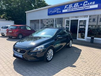 Volvo V40 2,0i 90kW T2 - 2