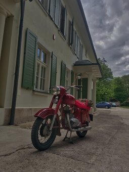 Jawa 250 353 kývačka - 2