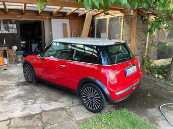 MINI COOPER 1,6 85 kw - 2