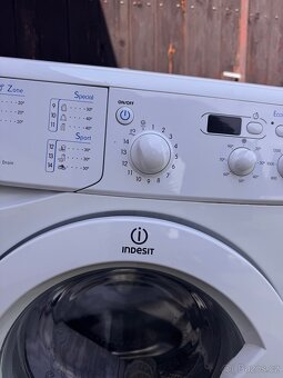 Indesit pračka - 2
