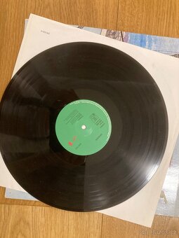Prodám 4 LP od Genesis - 2