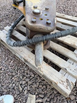 Jcb hq380 hydraulické kladivo traktorbagr - 2