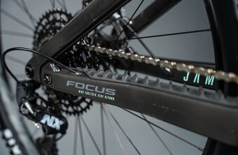 Nové karbonové elektrokolo Focus JAM² SL 8.7 - 2