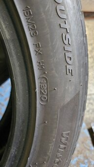 Zimní pneu Hankook 235/50 R19 - 2