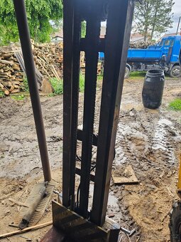 Zdvih za traktor - 2