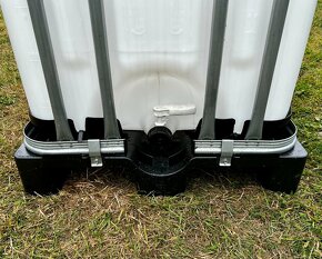 IBC nádrž 640l - 2