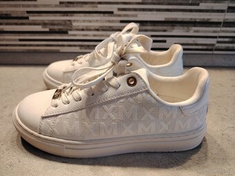 Boty dámské/dívčí.Vel-36. - 2