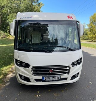 Integrovaný obytný automobil EuraIntegra 890 EB - 2