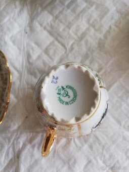 Kávový servis zdobený zlatem - 2