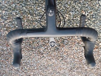 Karbonové silniční kolo - 2