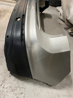 Tiguan zadni naraznik kompletni - 2