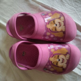 pantofle pro holčičku v.29 - 2