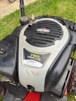 Motorový zametač/smeták - 2