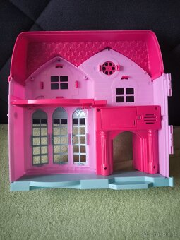 Domeček pro panenky Mamido - 2