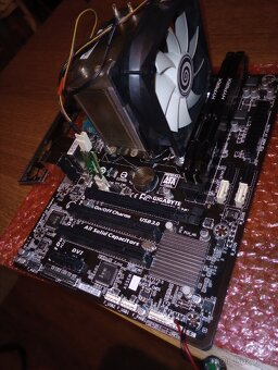 Intel i5 4570, 8GB ddr3, server chladič - 2