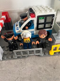 Policejní stanice - 2