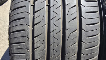Letní pneu 245/40/20 Good Year - 2