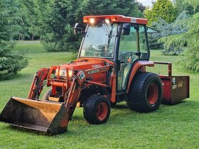 Kompaktní traktor Kubota 36hp s nakladačem - 2