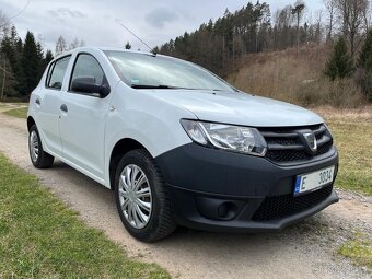 Dacia Sandero 1.2 54KW R.v. 2015 .NOVÁ STK. 2xKlič . - 2