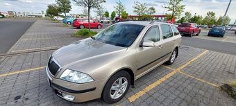 Škoda Octavia - 2