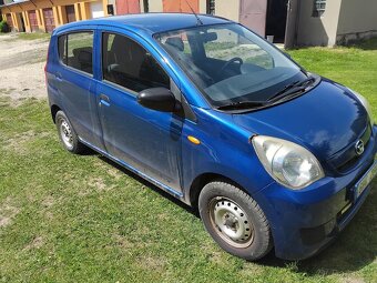Daihatsu Cuore 1.0 - 2