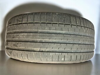 Letní pneumatiky Falken 245/40r18 - 2