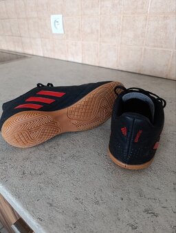 Sálovky Adidas - 2