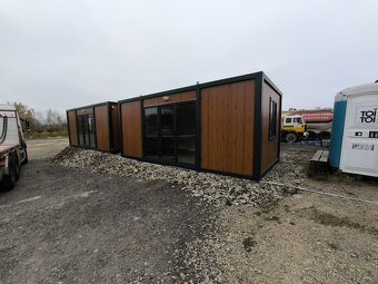 Prosklený obytný kontejner, stavební buňka pro nenáročné - 2