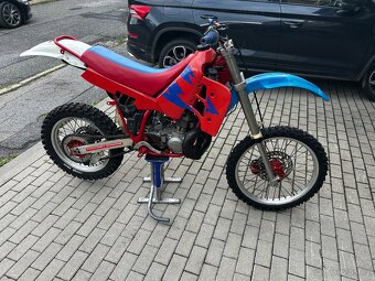 Ktm, rok 1989 obsah 350 - 2