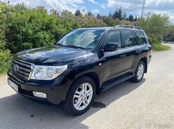 Toyota Land Cruiser, 200 V8 4.5 D4-D 117tkm - 2