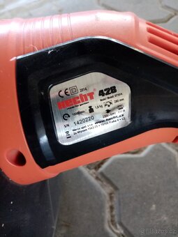 Strunový elektrický vyžínač HECHT 428 - 2