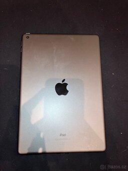 apple iPad 10,2 (8.generace), 32 GB - 2