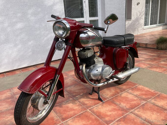 Jawa 250/559 automatic s doklady - 2
