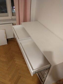 Psací stůl dětský bílý - 2