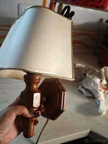 Nástěnnou lampičku - 2